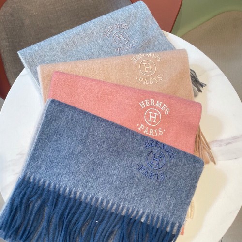 Streetwear Scarf Hermes  325930 SIZE:30*190cm