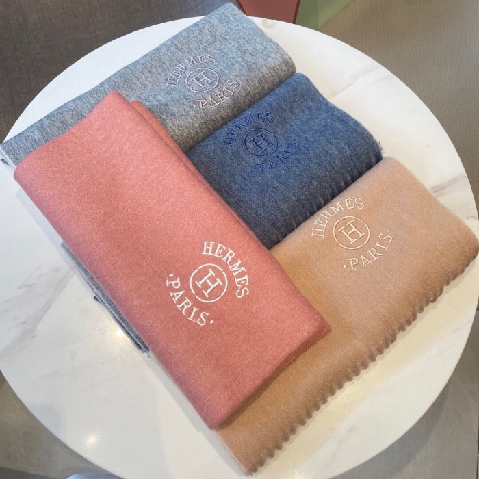 Streetwear Scarf Hermes  325933 SIZE:30*190cm