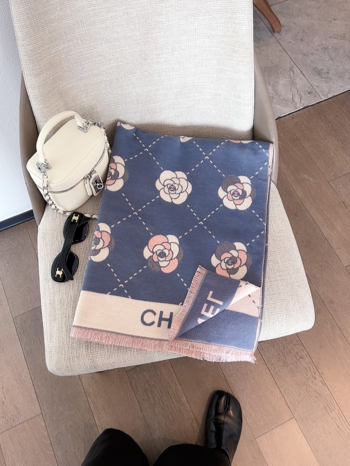 Streetwear Scarf CHANEL 325870