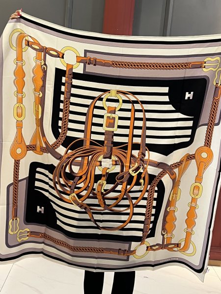 Streetwear Scarf Hermes  325894 SIZE:140*140cm