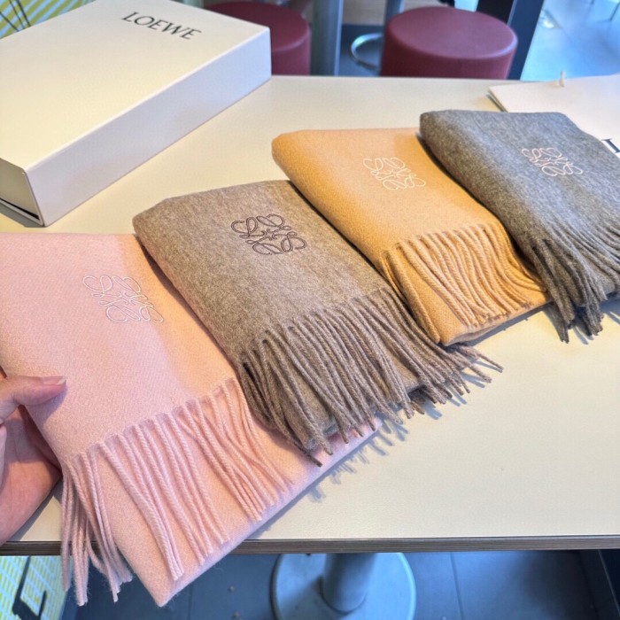 Streetwear Scarf Loewe 325952 SIZE:180*32cm