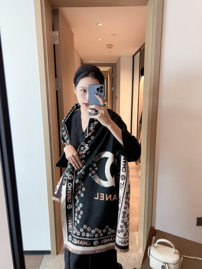 Streetwear Scarf CELINE 325874 size:180*70cm