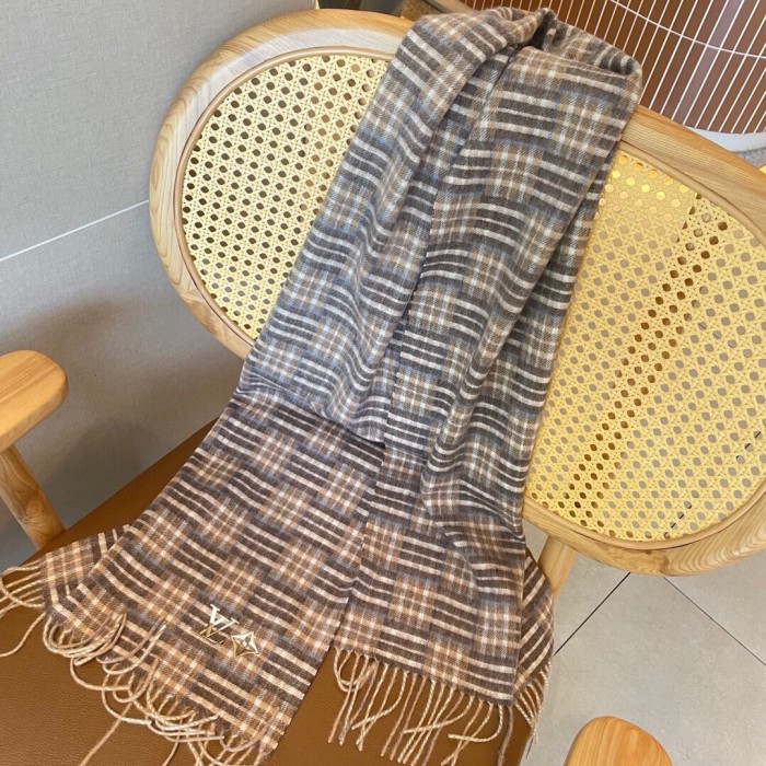 Streetwear Scarf LV 323672 SIZE:30*180cm