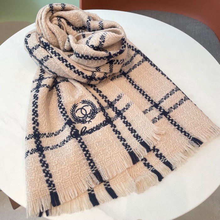 Streetwear Scarf CHANEL 325927 size：40*190cm 