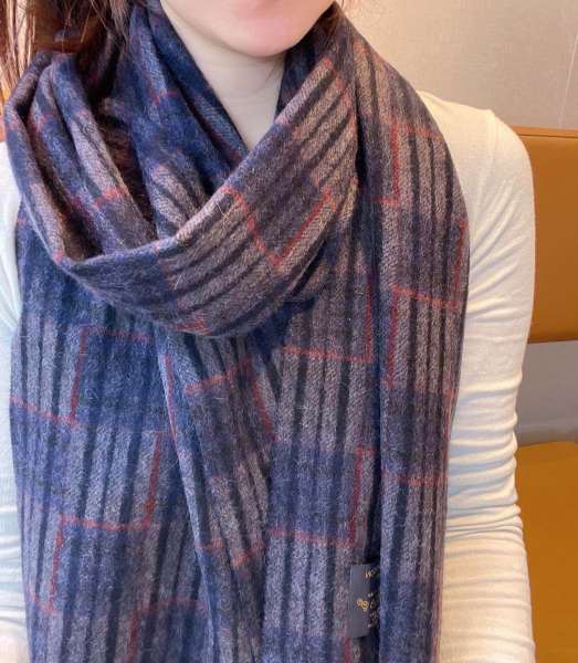 Streetwear Scarf LV 325924 SIZE:30*180cm
