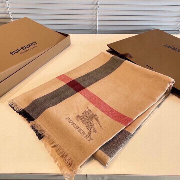 Streetwear Scarf BURBERRY 325940 size：70*200cm 