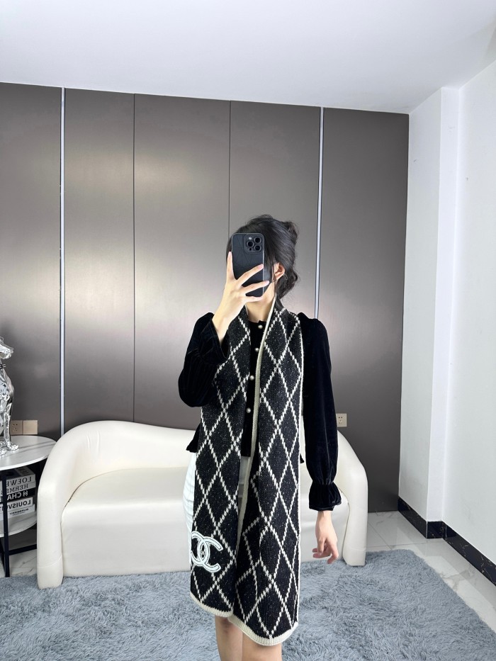 Streetwear Scarf CHANEL 325912 size：30cm×180cm