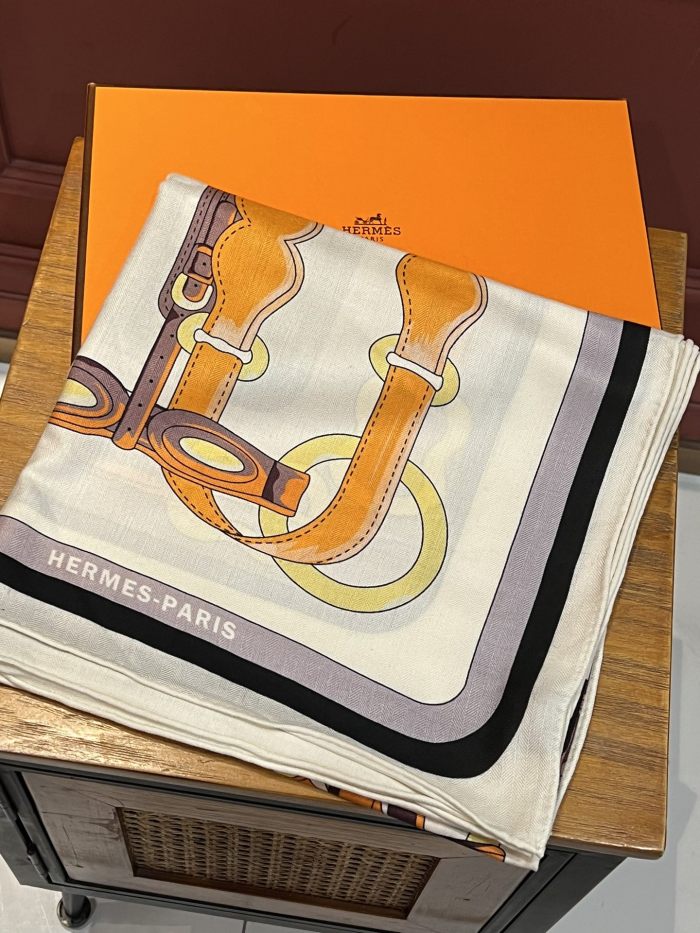 Streetwear Scarf Hermes  325894 SIZE:140*140cm