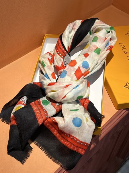 Streetwear Scarf LV 325900 SIZE:100*200cm