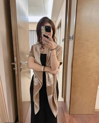 Streetwear Scarf Hermes  325915 SIZE:135*135cm