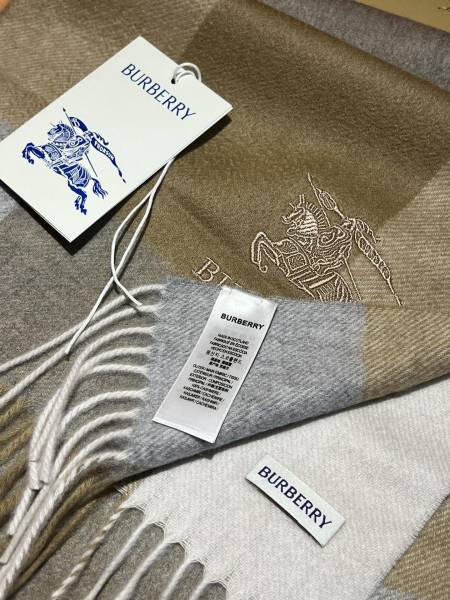 Streetwear Scarf BURBERRY 325889 size：32*180  cm