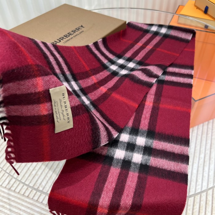 Streetwear Scarf BURBERRY 325920 size：138*20cm