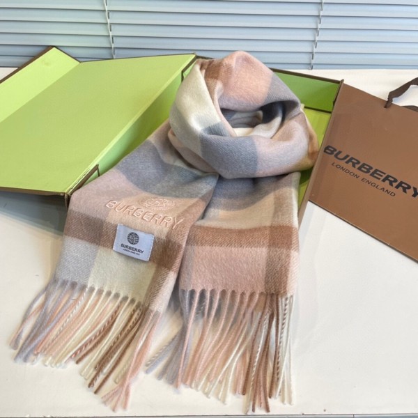 Streetwear Scarf BURBERRY 325946 size：32X200cm