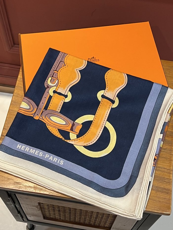 Streetwear Scarf Hermes  325895 SIZE:140*140cm