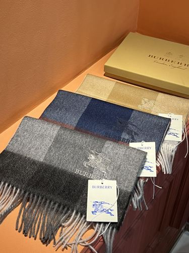 Streetwear Scarf BURBERRY 325890 size：32*180  cm