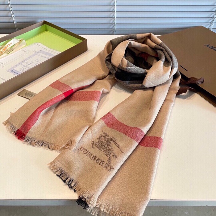 Streetwear Scarf BURBERRY 325940 size：70*200cm 