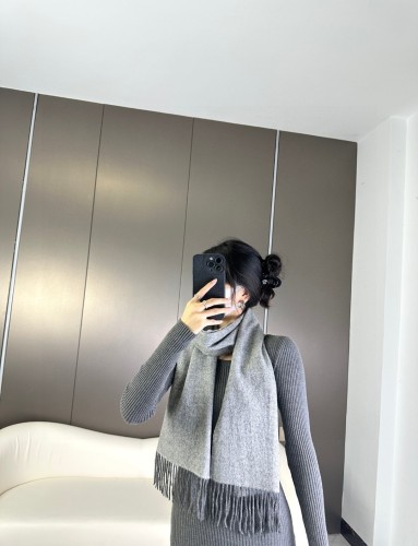 Streetwear Scarf Loewe 325903 SIZE:35 x 180cm