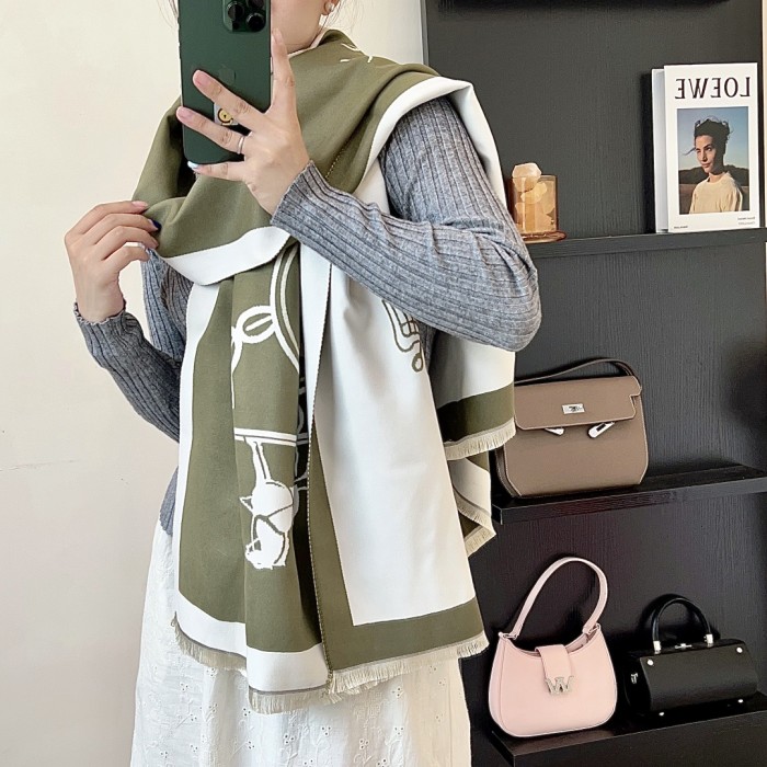 Streetwear Scarf Hermes   325850 size:180*65cm