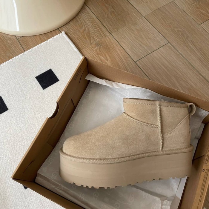 UGG Classic Ultra Mini Platform Boot Mustard Seed (Women's)