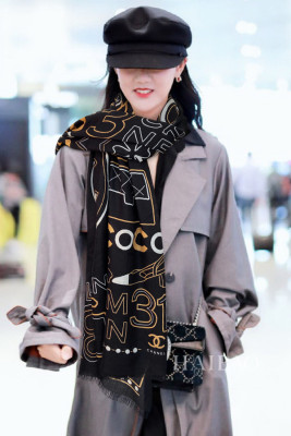 Streetwear Scarf CHANEL 325673 size：200*110cm