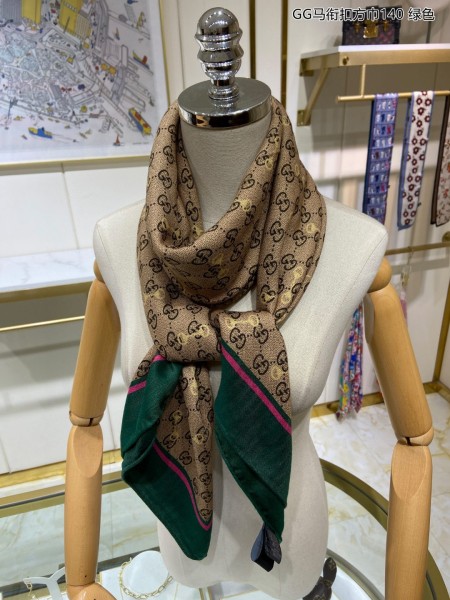 Streetwear Scarf GUCCI 325686 SIZE:140*140cm
