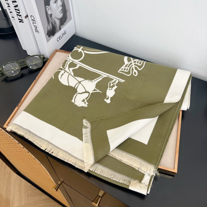 Streetwear Scarf Hermes   325850 size:180*65cm