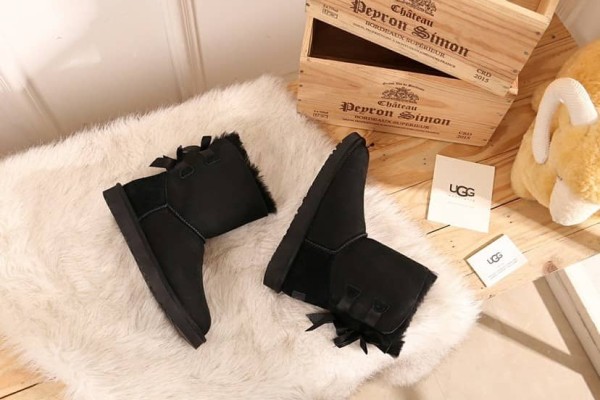 UGG Bailey Bow II Boot Black (Women's)