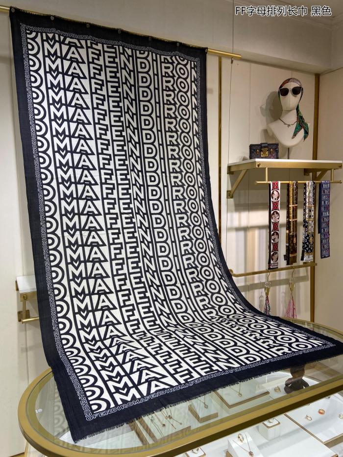 Streetwear Scarf FENDI 325671 SIZE:200*110cm