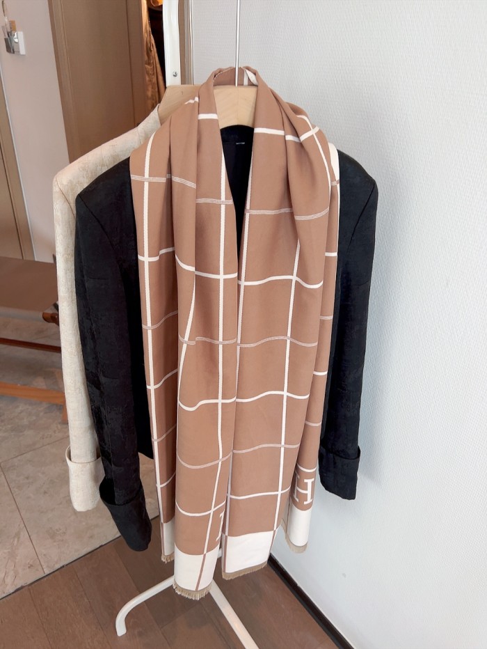 Streetwear Scarf Hermes   325844