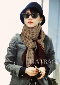 Streetwear Scarf GUCCI 325687 SIZE:140*140cm