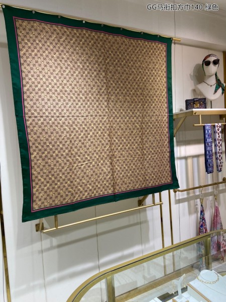 Streetwear Scarf GUCCI 325686 SIZE:140*140cm