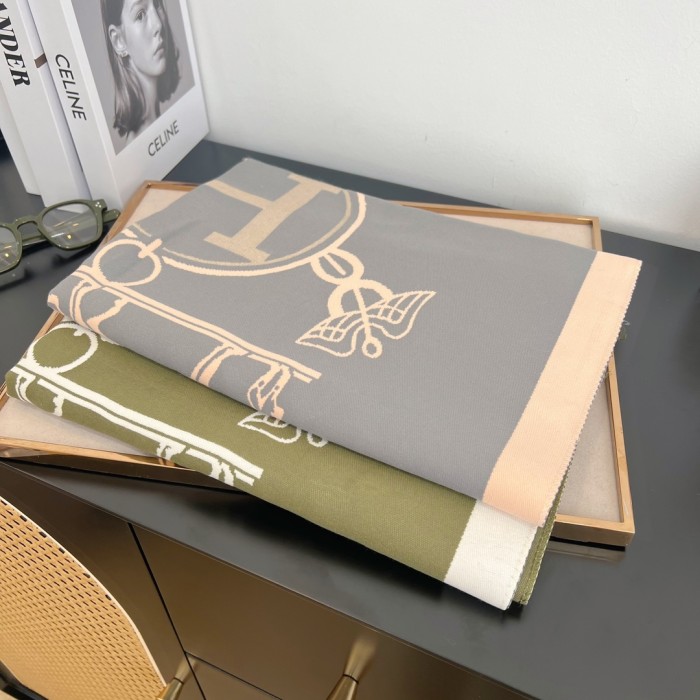 Streetwear Scarf Hermes   325850 size:180*65cm