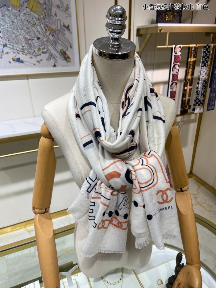 Streetwear Scarf CHANEL 325674 size：200*110cm