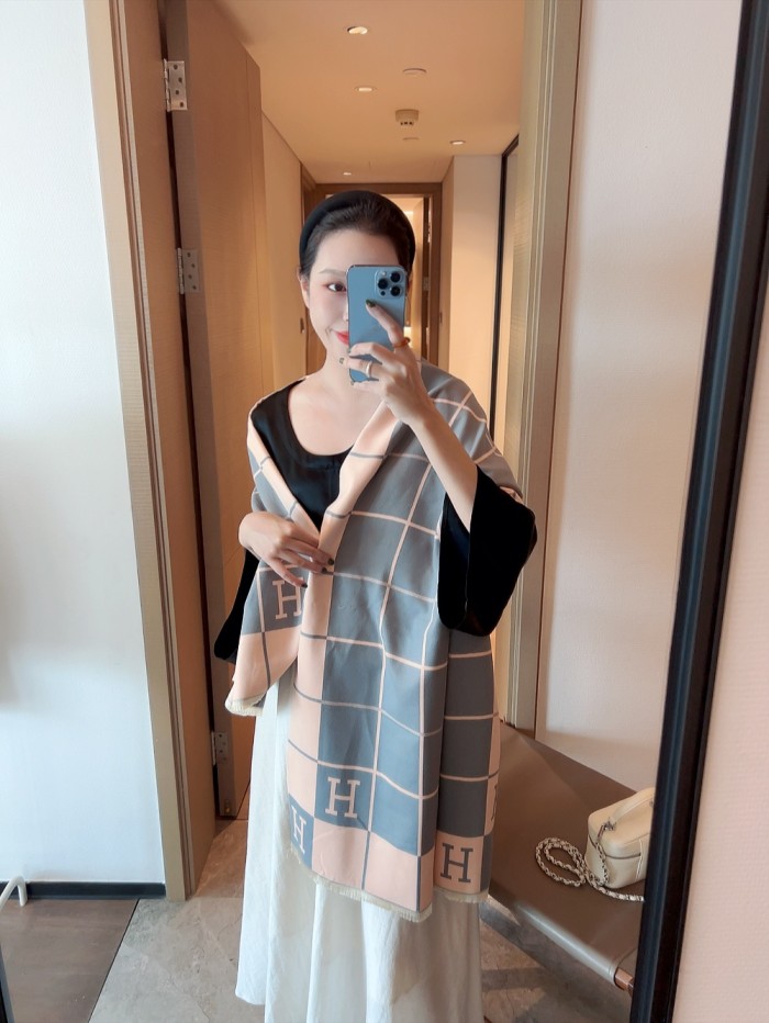 Streetwear Scarf Hermes   325843