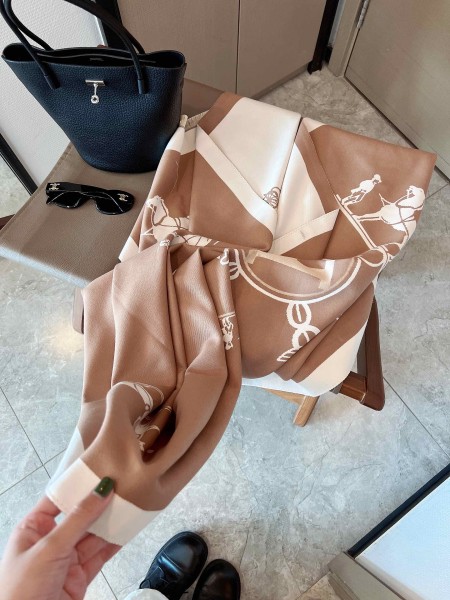 Streetwear Scarf Hermes  325853
