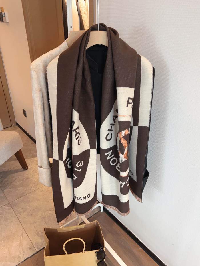 Streetwear Scarf CHANEL 325865 size:70cm*180cm
