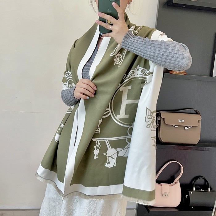 Streetwear Scarf Hermes   325850 size:180*65cm
