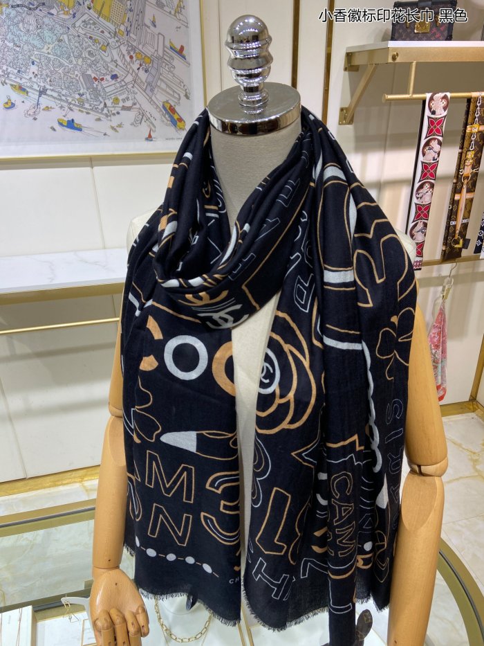 Streetwear Scarf CHANEL 325673 size：200*110cm