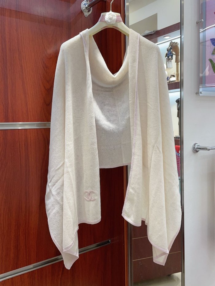 Streetwear Scarf CHANEL 325709 SIZE:33*170cm