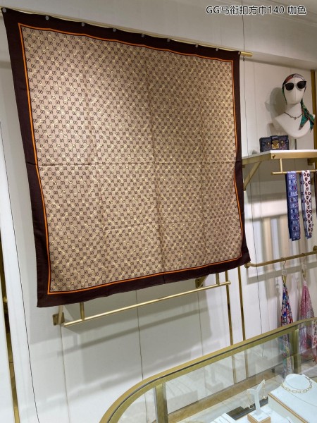 Streetwear Scarf GUCCI 325687 SIZE:140*140cm