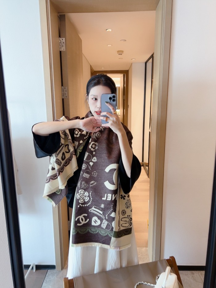 Streetwear Scarf CHANEL 325869 size：70*180cm