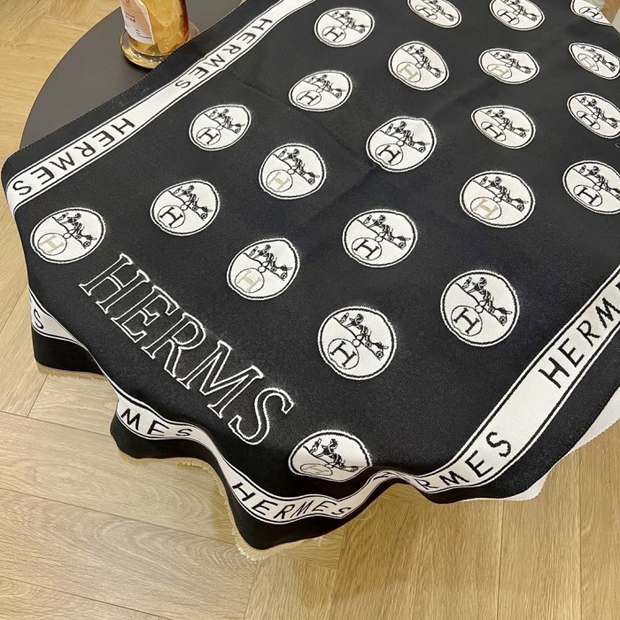 Streetwear Scarf Hermes   325835 size: 180*65cm