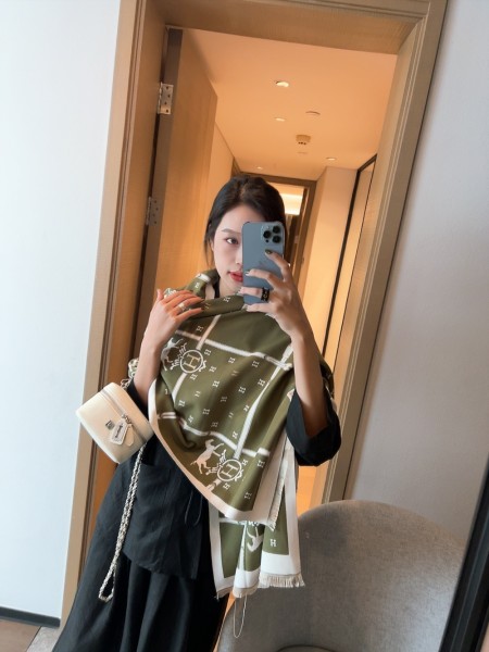 Streetwear Scarf Hermes   325838