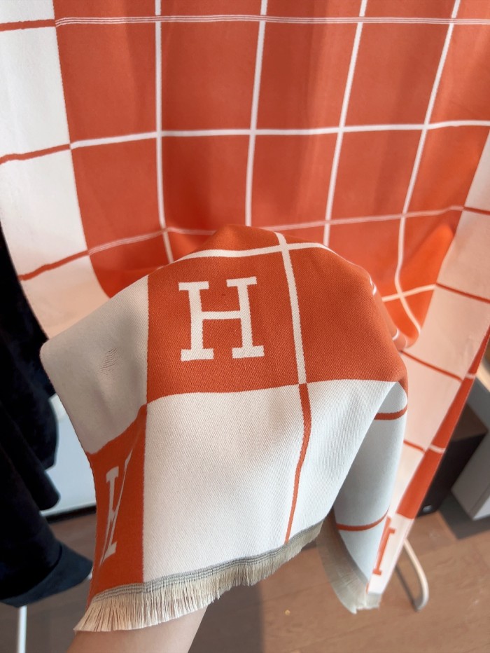 Streetwear Scarf Hermes   325843