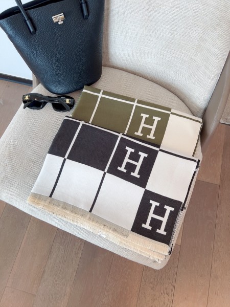 Streetwear Scarf Hermes   325844