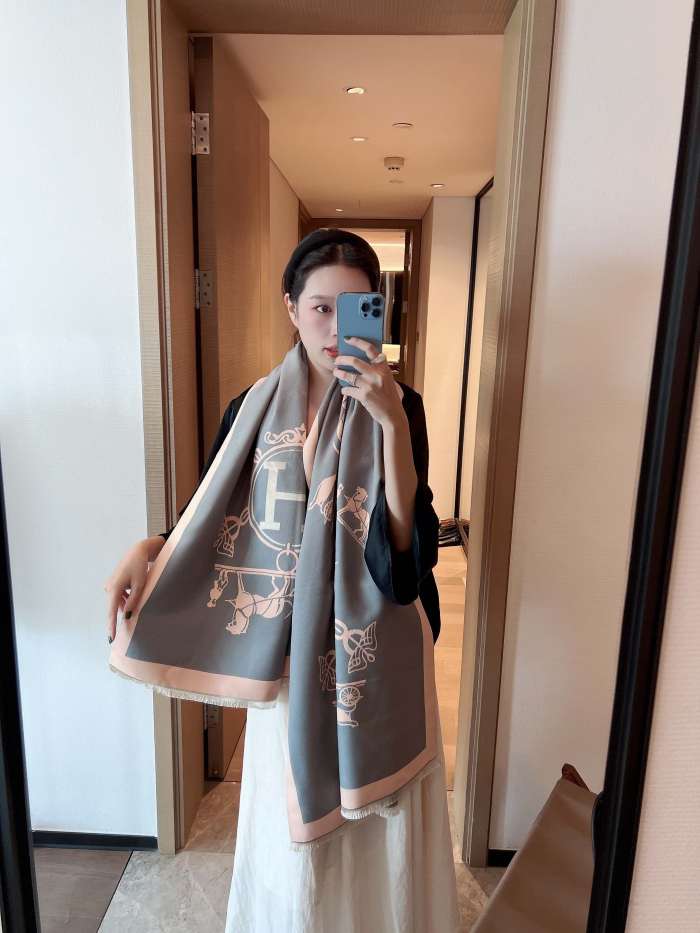 Streetwear Scarf Hermes  325852