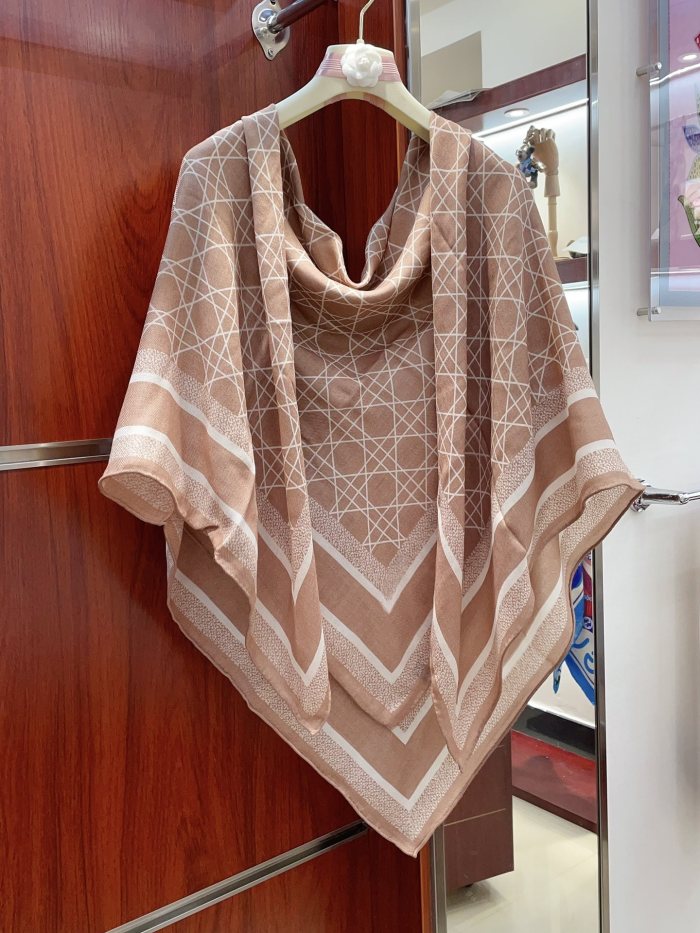 Streetwear Scarf Dior 325699 SIZE:140*140cm