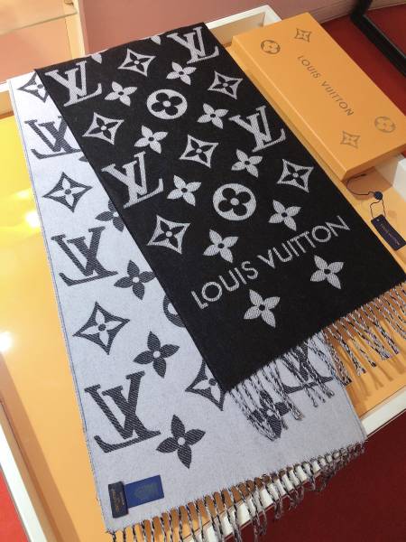 Streetwear Scarf LV 325825 SIZE:34x186cm
