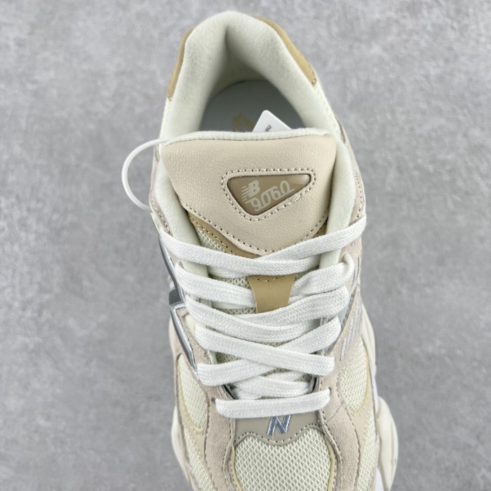 New Balance 9060 Moonbeam Sea Salt