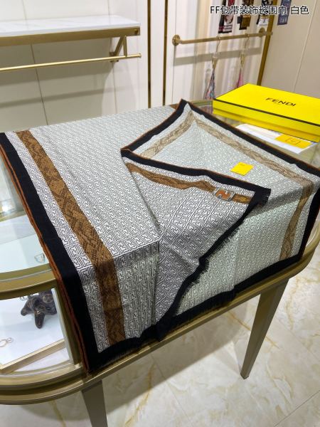 Streetwear Scarf FENDI 325666 SIZE：65*185cm